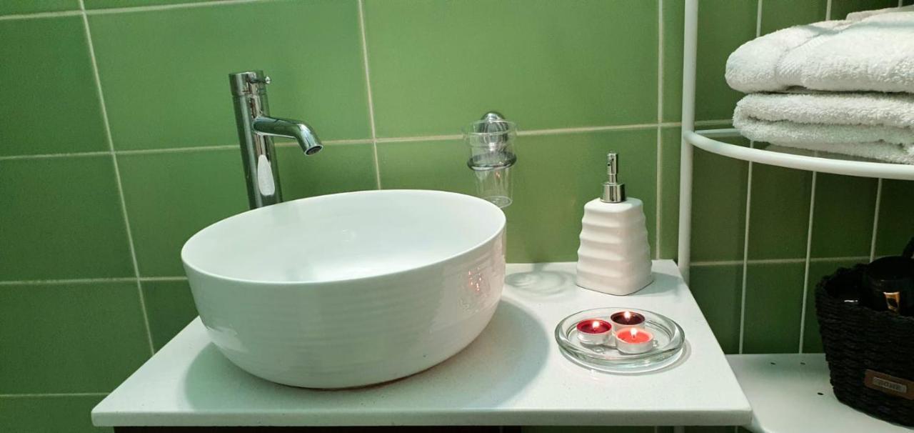 Apartman Studio Diamond 수보티차 외부 사진