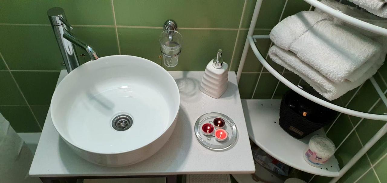 Apartman Studio Diamond 수보티차 외부 사진