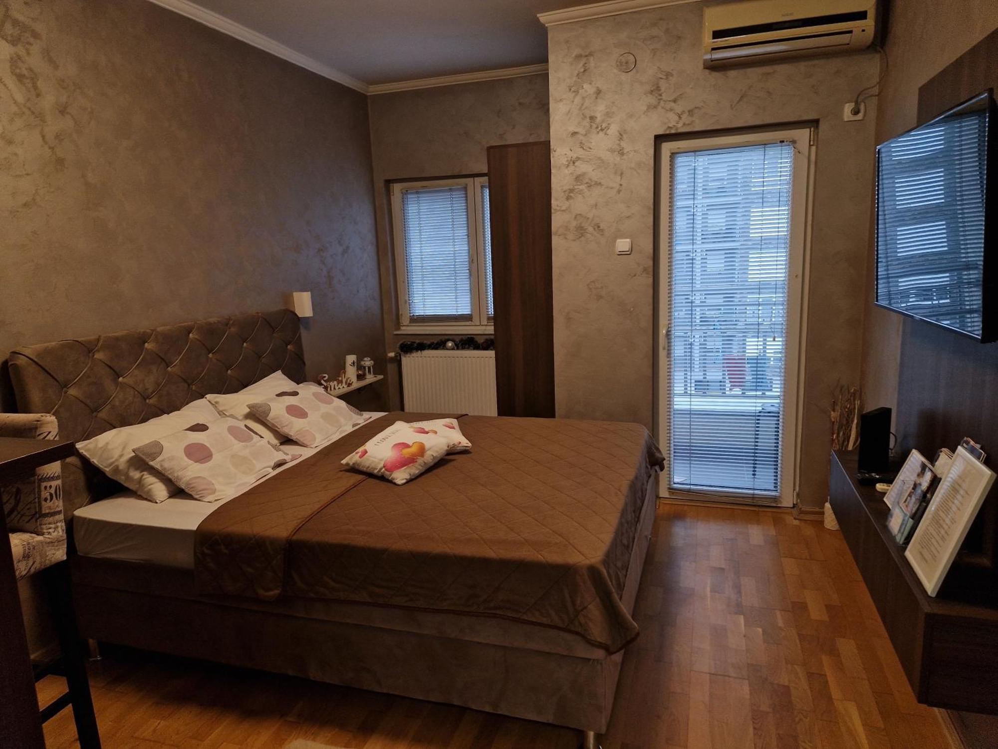Apartman Studio Diamond 수보티차 외부 사진
