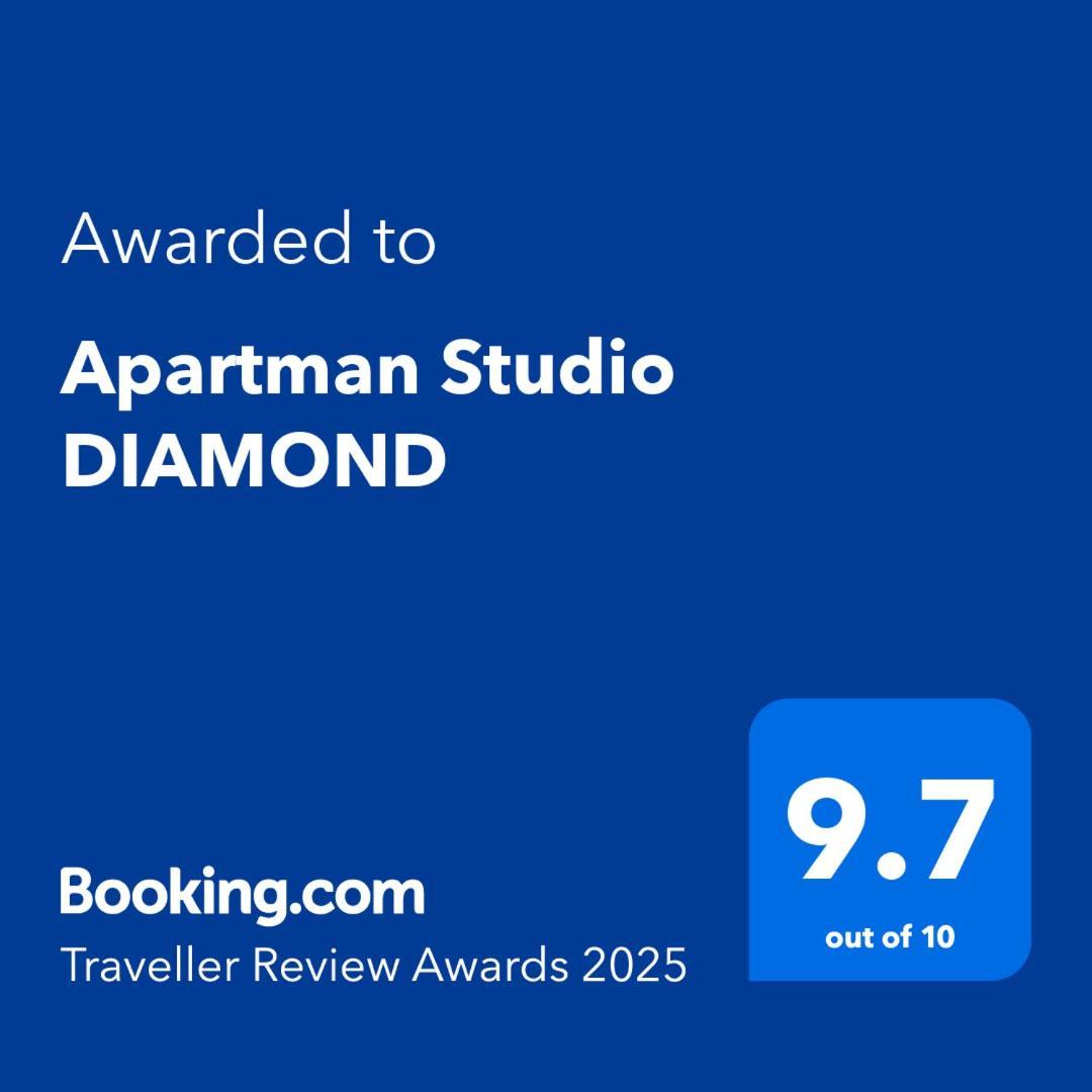 Apartman Studio Diamond 수보티차 외부 사진